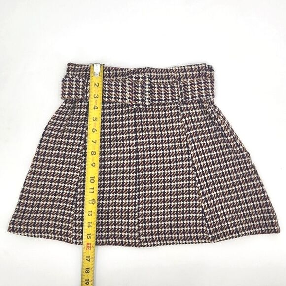 Zara Belted Tweed Mini Skirt Size Medium High Waist Multicolor Preppy Academia - Picture 8 of 10